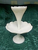 Vallerysthal France milkglass pedestal epergne - £68.66 GBP