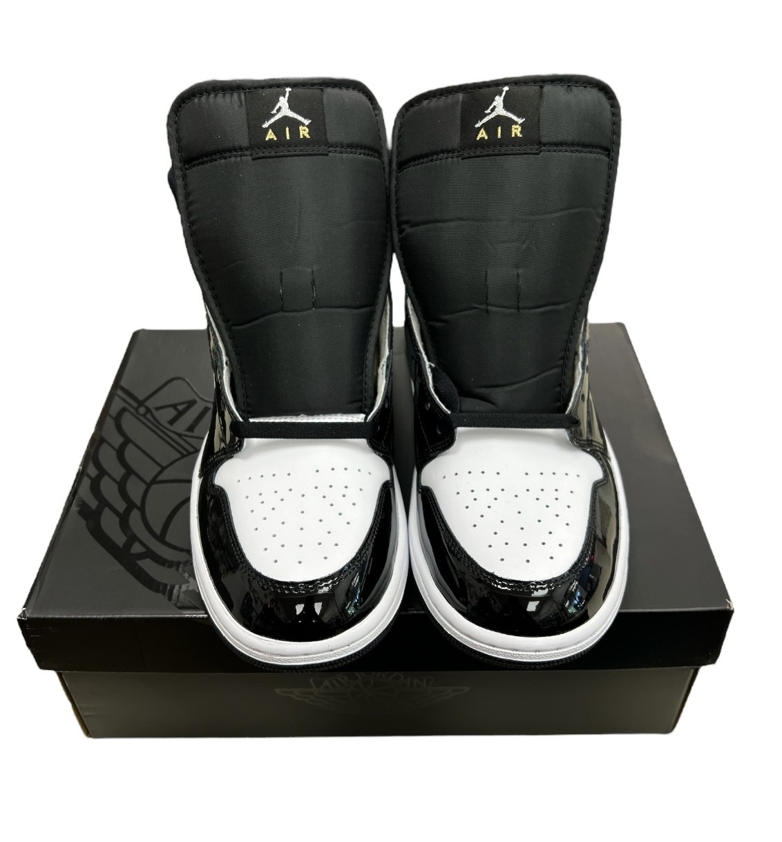 Nike Shoes Air jordan 1 mid 462603 - $129.00