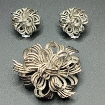 Lisner Silvertone Bow Brooch and Clip-On Earring Set Matching Vintage  - £11.51 GBP