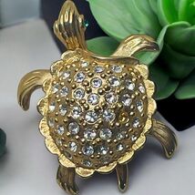 Vtg Wobbly Shell Rhinestone Crusted Goldtone Turtle Green Eyes Brooch Pin - $19.87