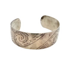 Vintage Sterling Silver Signed BMCo Floral Vine Etched Large Cuff Bracelet - £76.98 GBP