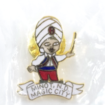 VTG Minot North Dakota Magic City Genie Wizard Wand Enamel Lapel Pin Souvenir - £9.03 GBP