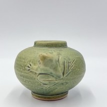 Vintage Miniature Clay Pot Handmade W/ Frog Accent Unsigned 2&quot; Vase Gree... - $26.10