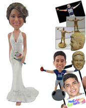 Personalized Bobblehead Bride Wearing A Stylish Gorgeous Gown With A Bouquet - W - £72.74 GBP