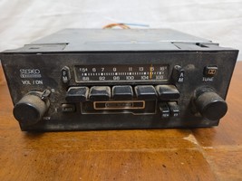 Ford Thunderbird  AM /FM Cassette Radio E5SZ-18806-B 85 1985 Untested - $89.95