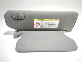 New OEM Sun Visor 2000-2002 Toyota Avalon Lighted Homelink Grey 74320-AC191-B0 - £89.38 GBP