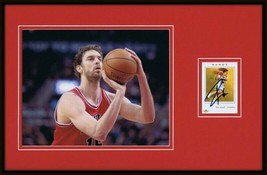 Pau Gasol Signed Framed 11x17 Photo Display Bulls Lakers - £63.28 GBP