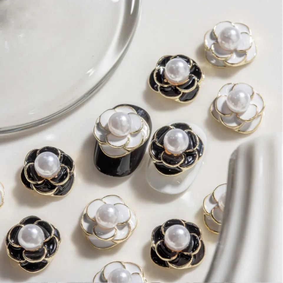10pcs Camellia Pearl Flower Nail Art Jewelry Crystal Rhinestones Nails - £10.77 GBP