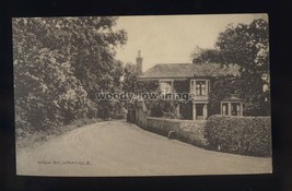 TQ3232 - Lincs - Cottage on the High Road, in Wrangle Village - postcard - $2.54