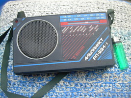 Vintage Soviet Russian Portable Transistor Radio LW AM ALPINIST RP 224 1 - £27.37 GBP