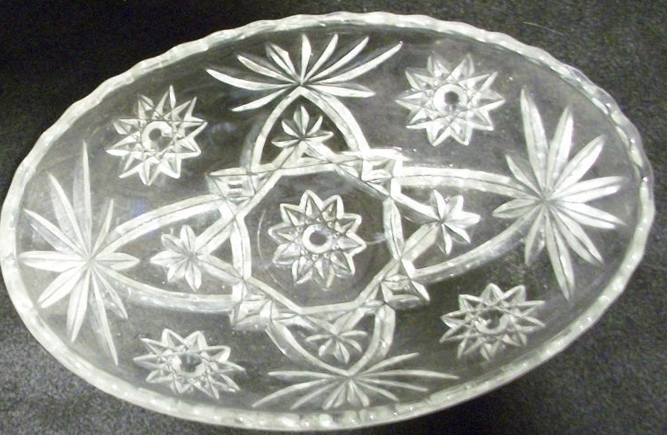 Primary image for EAPC Star of David presscut glass oval bowl 6 by 9 by Anchor Hocking