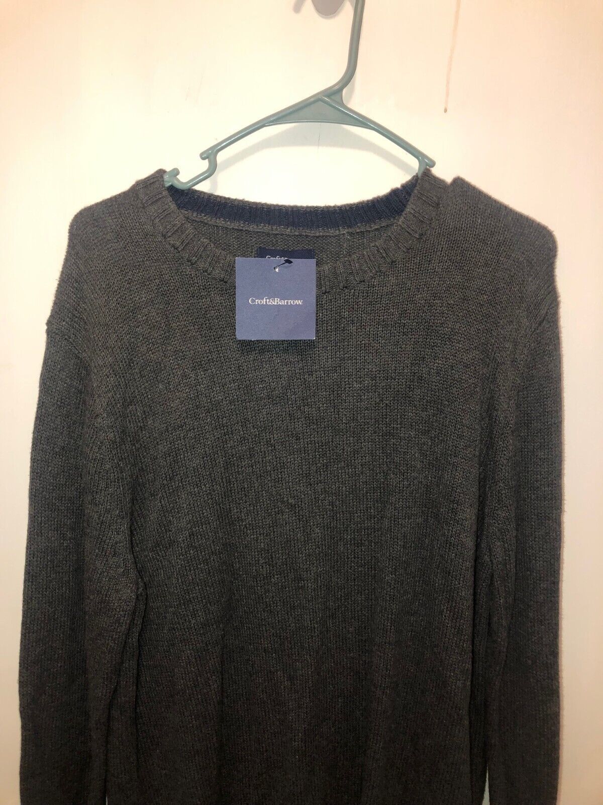 NWT Croft &amp; Barrow Mens Medium Crew Neck Long Sleeve Gray Sweater Retail... - $13.85