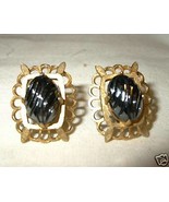 j74 Vintage Unique Carved Hematite Stone Screw Back Gold tone Earrings - £6.36 GBP