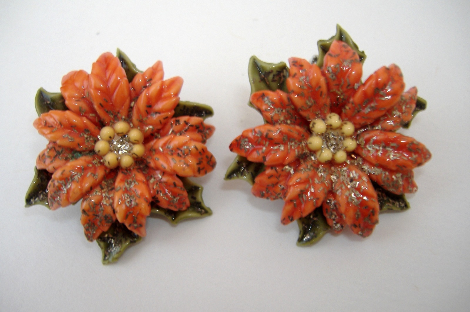 Primary image for Poinsettia Flower Vintage Earrings Clip-On Red Floral Green Leaves Retro