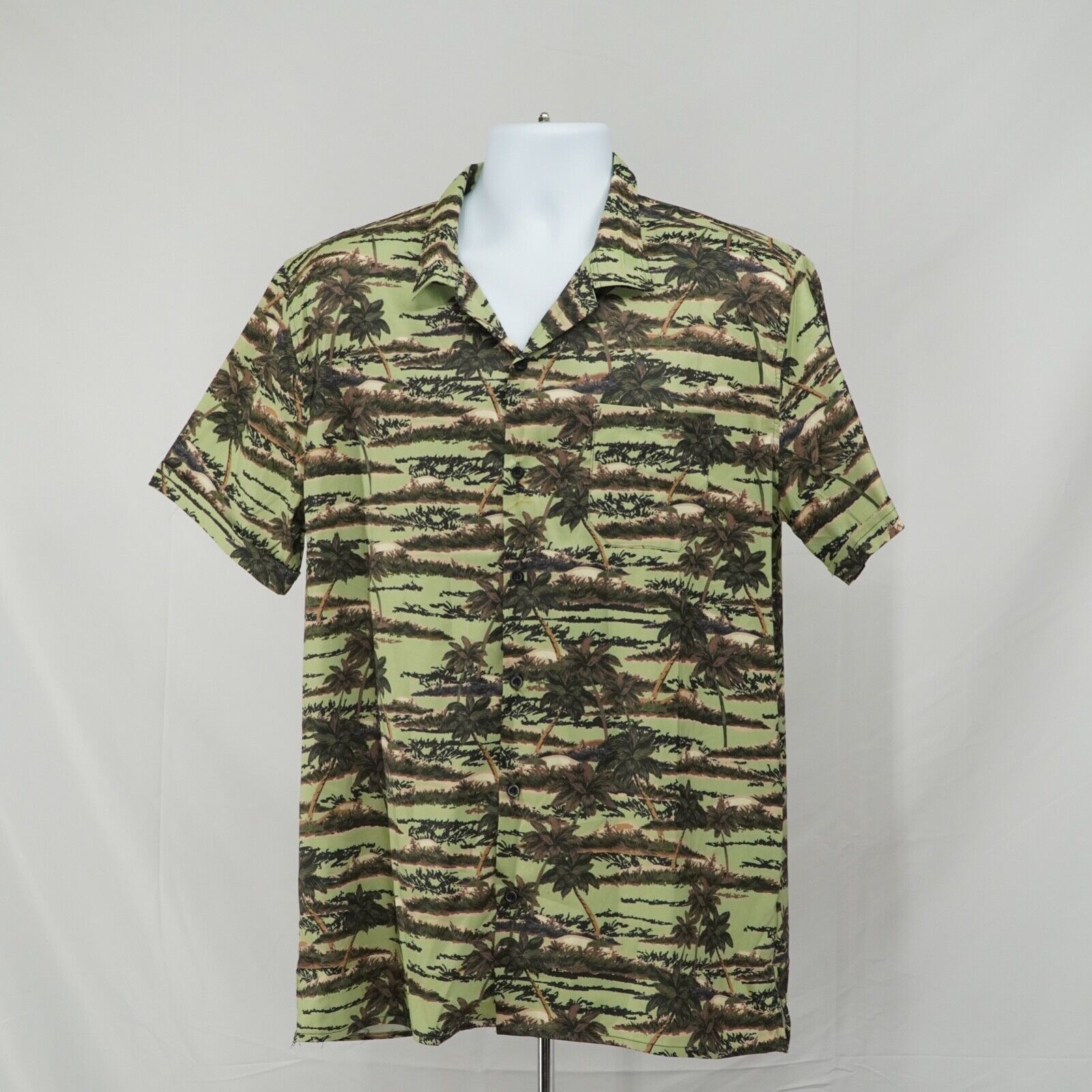 Primary image for Amiri Green Hawaiian Island Trees Print Casual Short Sleeve Shirt XL