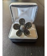 rhinestone flower stretch ring size 5-8 - €15,33 EUR
