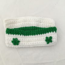 Vintage hand knitted travel tissue holder white with green trim clovers - £15.73 GBP