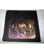Crosby   Stills  nash  &amp; young     autographed    signed    #1   Record ... - $1,230.92 CAD