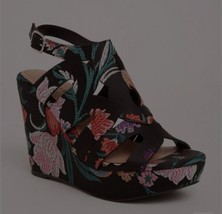 Torrid Shoes 8 WW Black Multicolor Floral Platform Wedge Heels Extra Wid... - $32.66