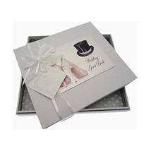 White Cotton Cards Wedding Day Guest Book (Top Hat/Shoes)  - $1,075.37 MXN