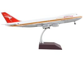 Boeing 747-200 Commercial Aircraft &quot;Qantas Airways Australia&quot; White with Orange - £162.19 GBP