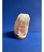 Small Salt Himalayan Salt Lamp With Multiple Lights - $16.29 CAD
