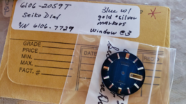 VTG 70&#39;s Seiko Men&#39;s Watch DX 17 Dial Dark Blue w/ Gold markers window 6106-2059 - £36.43 GBP