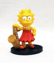 VINTAGE 2015 Greenbrier Intl Simpsons Lisa Simpson 2&quot; Action Figure Cake Topper - £7.90 GBP