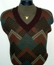 Men&#39;s &quot;V-Neck&quot; Wool blend Sweater (multi-color) - £20.10 GBP