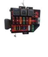 Fuse Box Engine VIN W 8th Digit Romeo Fits 00 CROWN VICTORIA 1213384***S... - $107.07 CAD