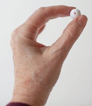 Cotton Spun Paper Balls 15mm 24/Pkg-White - £12.96 GBP