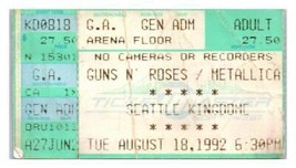 Pistole N&#39; Rose Metallica Ticket Stub Agosto 18 1992 Seattle Washington - £41.65 GBP