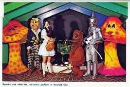 Wizard Of Oz Land Of Oz Beech Mountain Nc 12 Postcards - £30.37 GBP