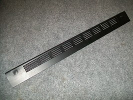 WB07K10131 GE Range Oven Vent Trim - $372.79 MXN