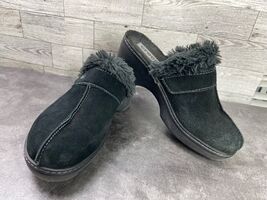 Crocs Mules Clogs Women 6 M Cobbler Shoes black  Suede Fur Trim Slip On ... - €21,22 EUR