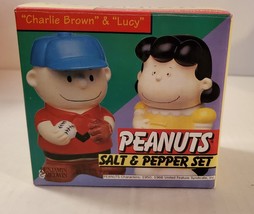 Vtg Peanuts Snoopy Charlie Lucy salt &amp; pepper shaker set Benjamin &amp; Medw... - $26.99