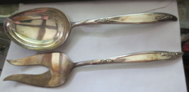 Vintage Holmes &amp; Edwards Serving Fork and Spoon Rhythmic Deep Silver 1S - $9.49