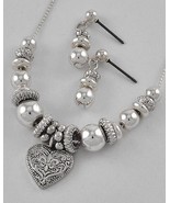Kids&#39; Designer Look Necklace set Heart Childrens&#39; necklace set - $16.20 CAD