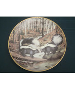 STRIPED SKUNK Collector Plate PETER BARRATT March THE WOODLAND YEAR Fran... - £21.96 GBP