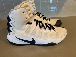 Men&#39;s Nike Zoom Hyperdunk basketball hi tops size 9 white/black EUC excellent - £53.26 GBP