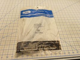 Ford FT4Z-17526-A Rear Wiper Arm Factory Sealed - $39.99