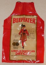 vintage BEEFEATER Oil Linen Cloth APRON in Excellent Condition  - $14.00