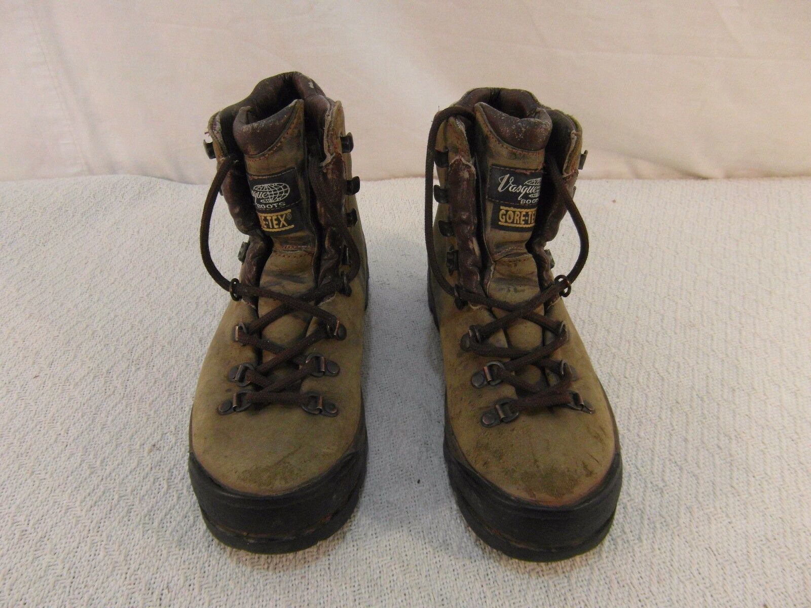 Adult Men&#39;s Vintage Vasque Leather Italian Made Lace Up Hiking 8M Boots ... - $48.66