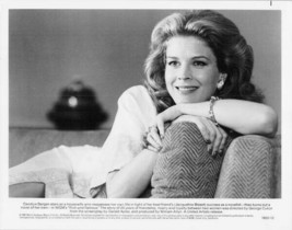 Candice Bergen 1981 original 8x10 photo on sofa Rich and Famous - £15.92 GBP