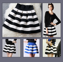 Pleated Fashion Stripe Short Skirt with Back Zip Up Black/White or Blue/White