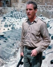 Paul Newman holds machine gun 1960 movie Exodus 24x36 inch poster - £23.76 GBP