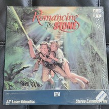 Romancing The Stone Laserdisc CBS Fox Video Michael Douglas Kathleen Turner - £14.94 GBP