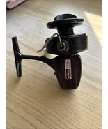VINTAGE DAIWA 7270a SPINNING REEL - $12.60