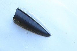 2004-2007 BMW E60 5 SERIES 525I 530I SHARK FIN ANTENNA COVER J3359 image 4