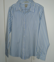 L.L. BEAN MEN&#39;S WRINKLE RESISTANT LS BLUE/WHITE STRIPED DRESS SHIRT-100%... - $17.99
